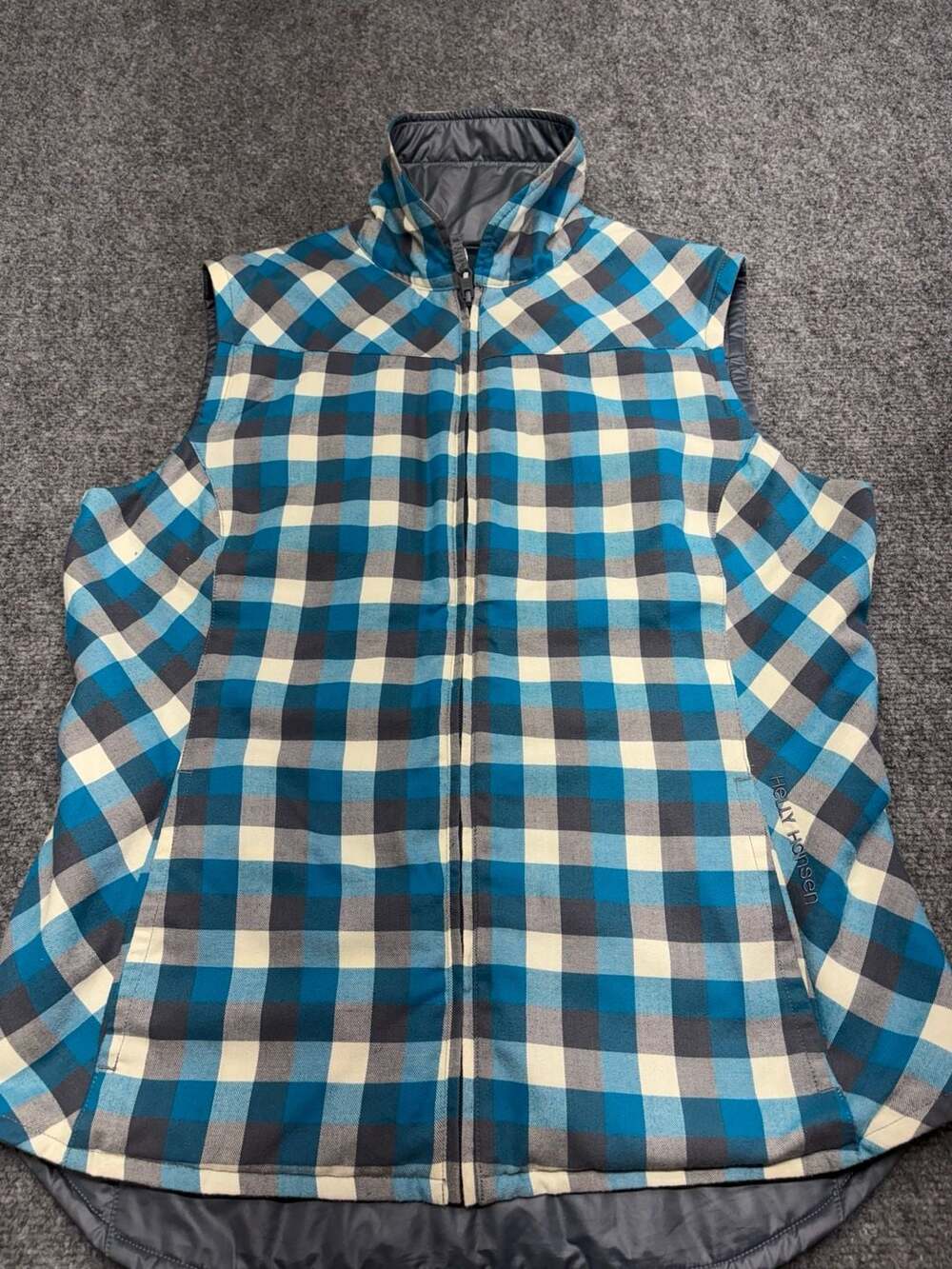 Helly Hansen Primaloft Puffer Full Zip blue plaid reversible women’s vest Size L